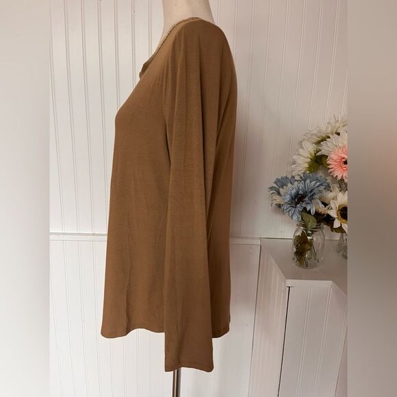 Brown Long Sleeve Gold Trim Round Neckline SIZE 1 - Picture 3 of 10